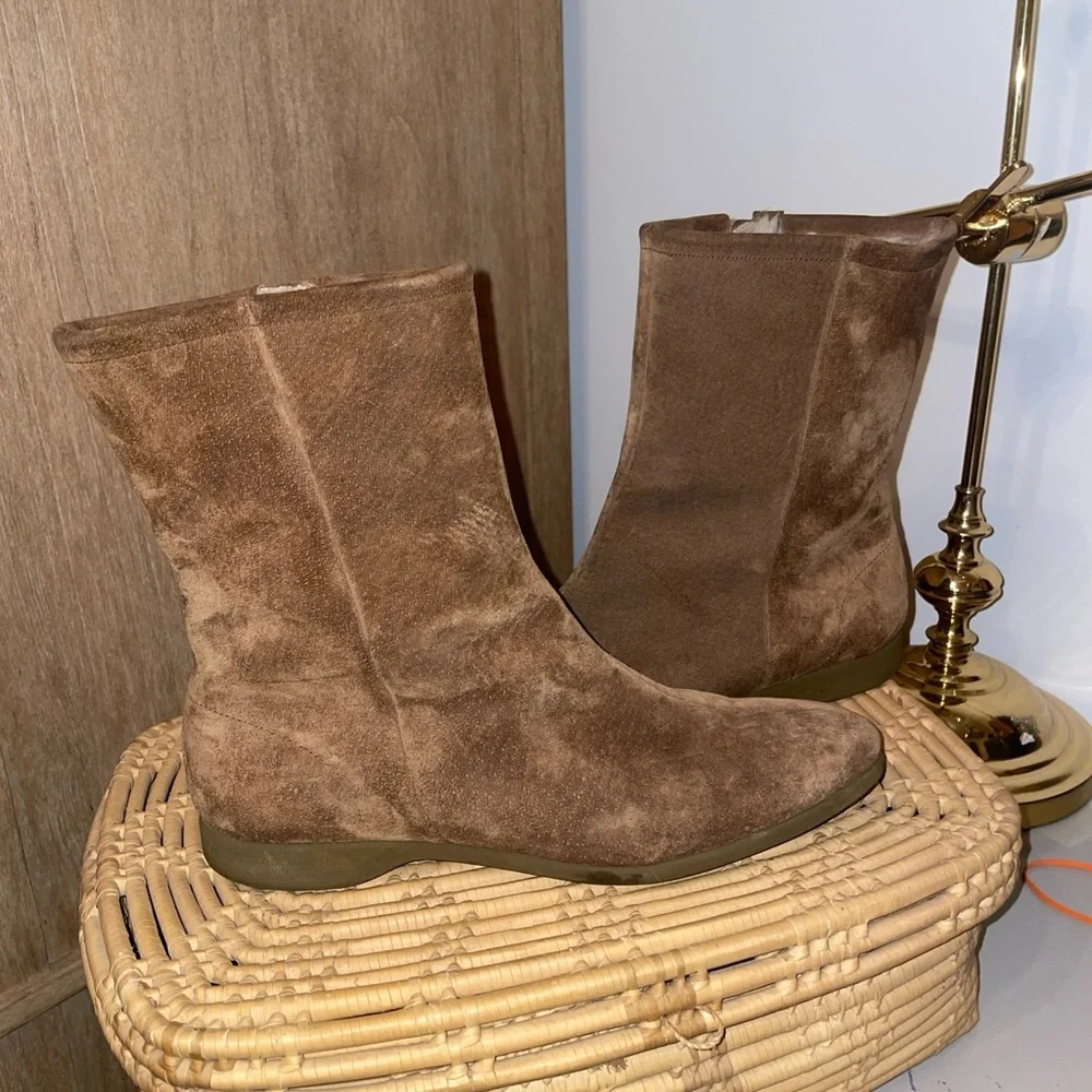 Hush Puppies Brushed Pigskin Boot with Faux Shearling Lining Sz 9/ 9.5